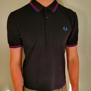 Fred Perry Black Short Sleeve Twin Tip size Medium